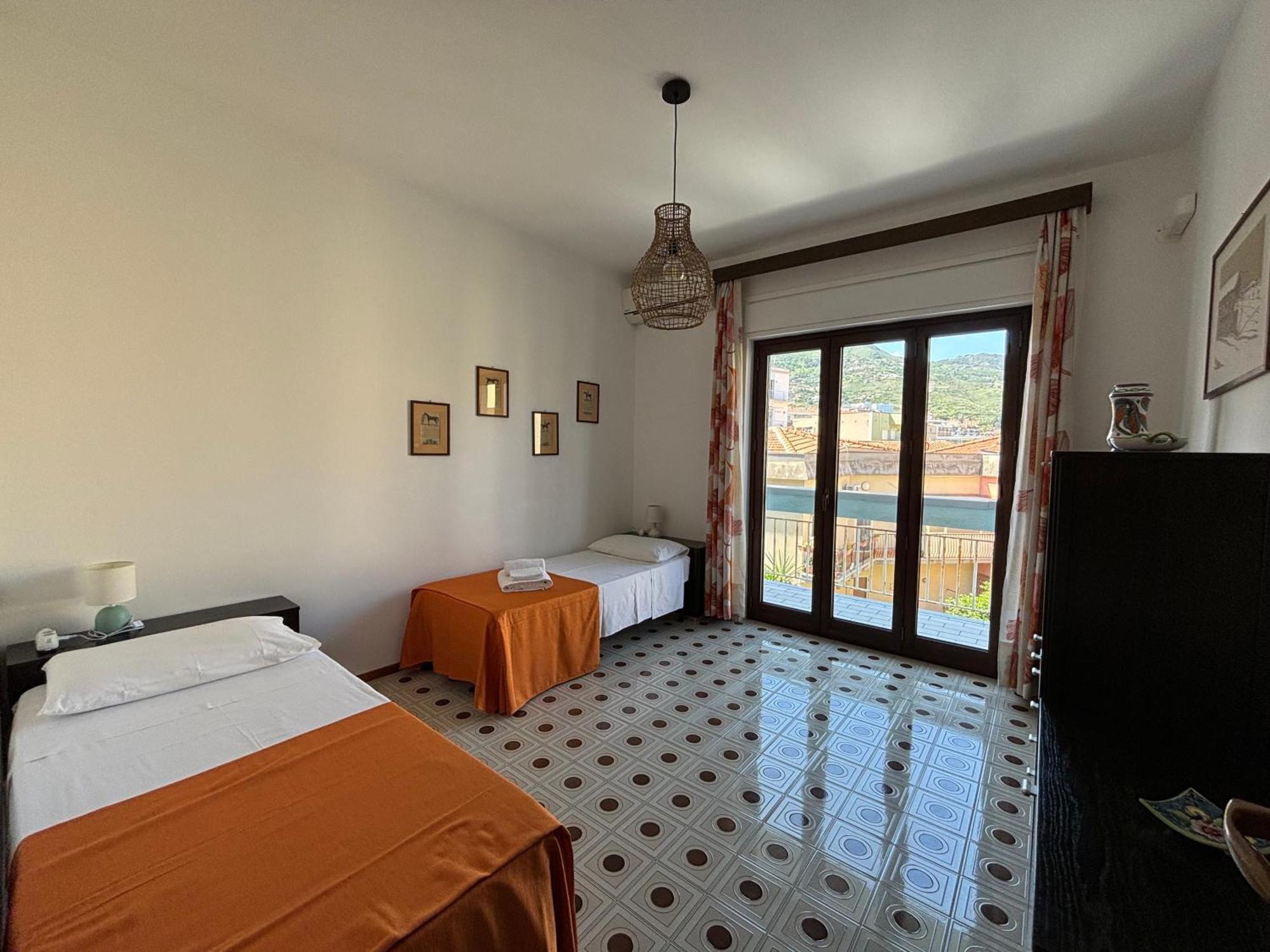 Appartamento Archimede Lounge Cefalù Esterno foto